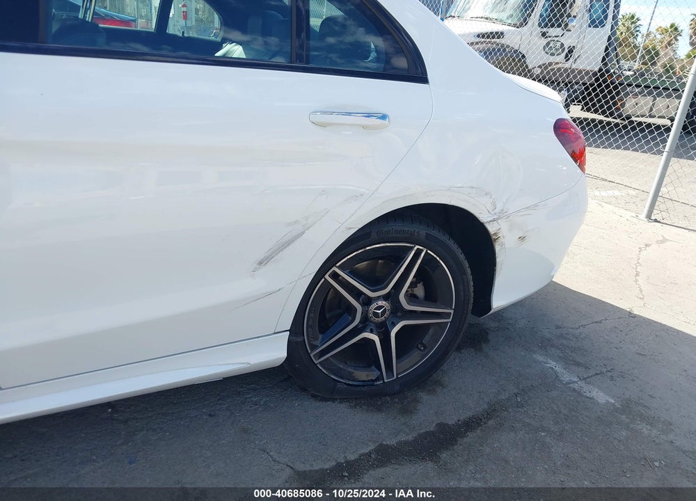 2021 MERCEDES-BENZ C 300 SEDAN VIN: W1KWF8DB1MR614095