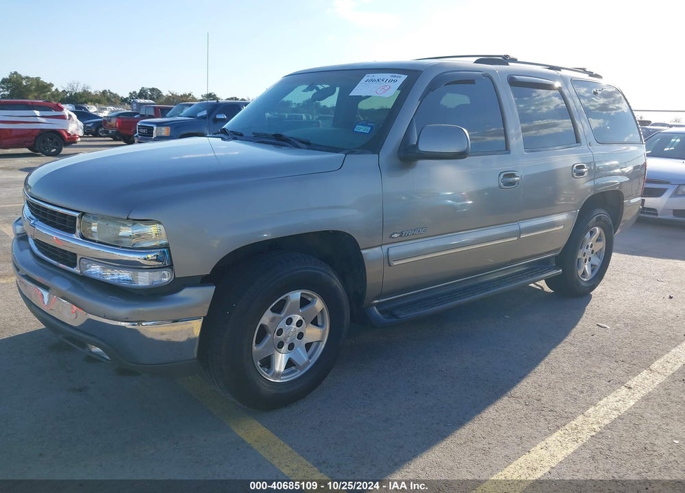 2001 CHEVROLET TAHOE LT VIN: 1GNEC13T41R122082