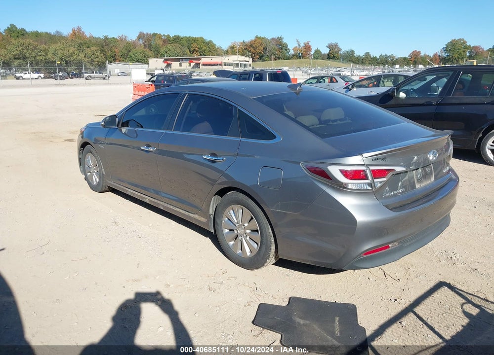 2017 HYUNDAI SONATA HYBRID SE VIN: KMHE24L35HA068776