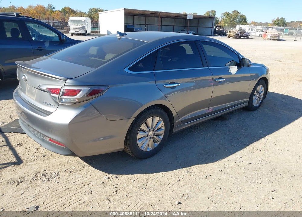 2017 HYUNDAI SONATA HYBRID SE VIN: KMHE24L35HA068776