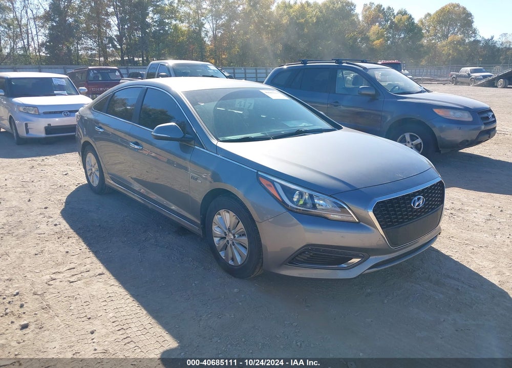 2017 HYUNDAI SONATA HYBRID SE VIN: KMHE24L35HA068776
