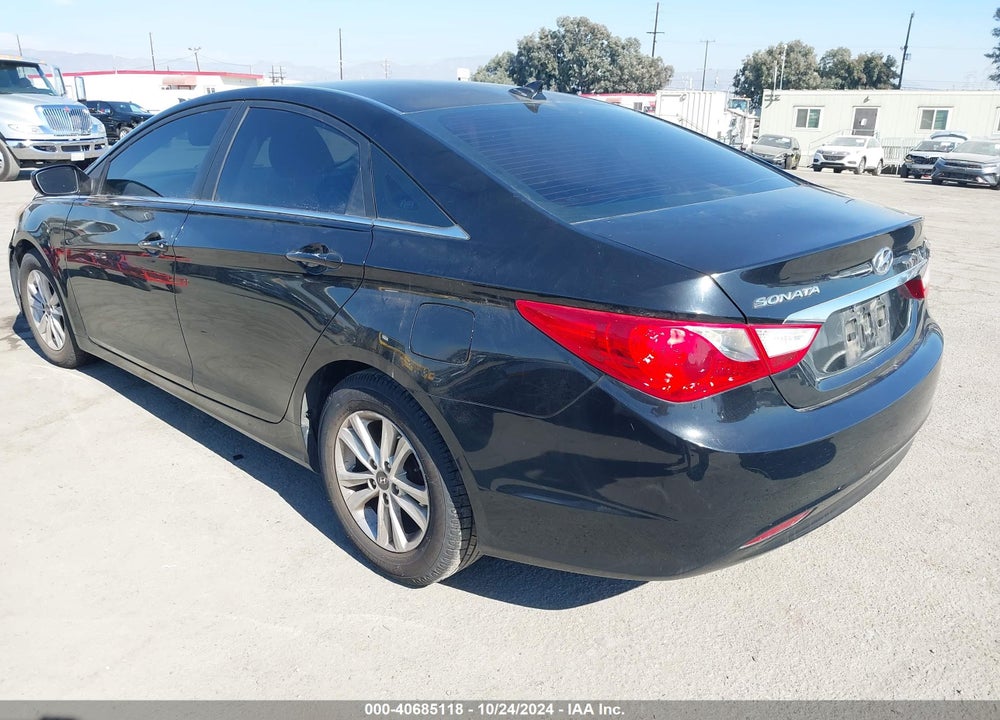 2012 HYUNDAI SONATA GLS VIN: 5NPEB4AC5CH457295
