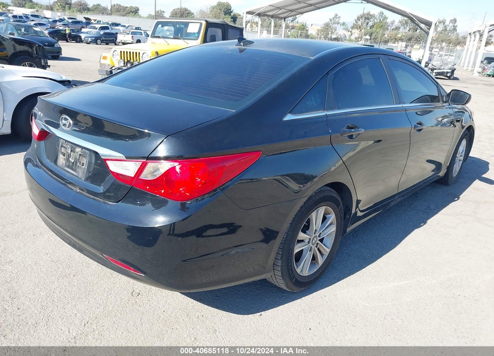 2012 HYUNDAI SONATA GLS VIN: 5NPEB4AC5CH457295