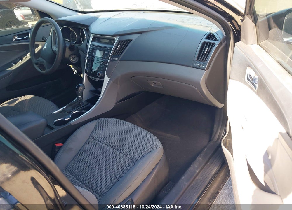2012 HYUNDAI SONATA GLS VIN: 5NPEB4AC5CH457295
