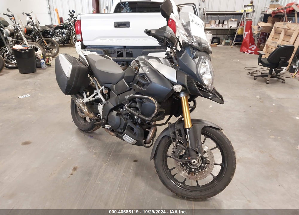 2014 SUZUKI DL1000 VIN: JS1VU51AXE2100269