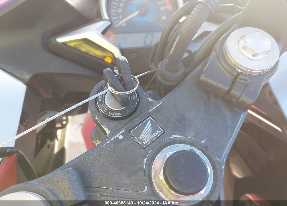 2012 HONDA CBX250 RA VIN: MLHMC4118C5200412