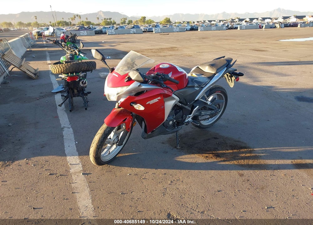 2012 HONDA CBX250 RA VIN: MLHMC4118C5200412