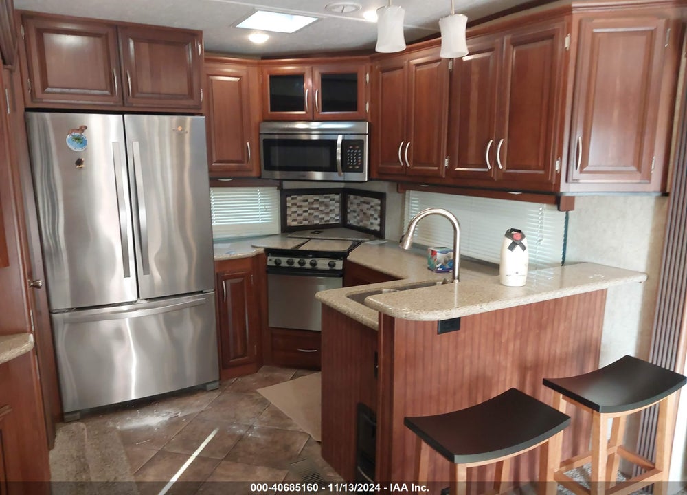 2016 FOREST RIVER SANIBEL VIN: 5ZT3SN2B7GG702254
