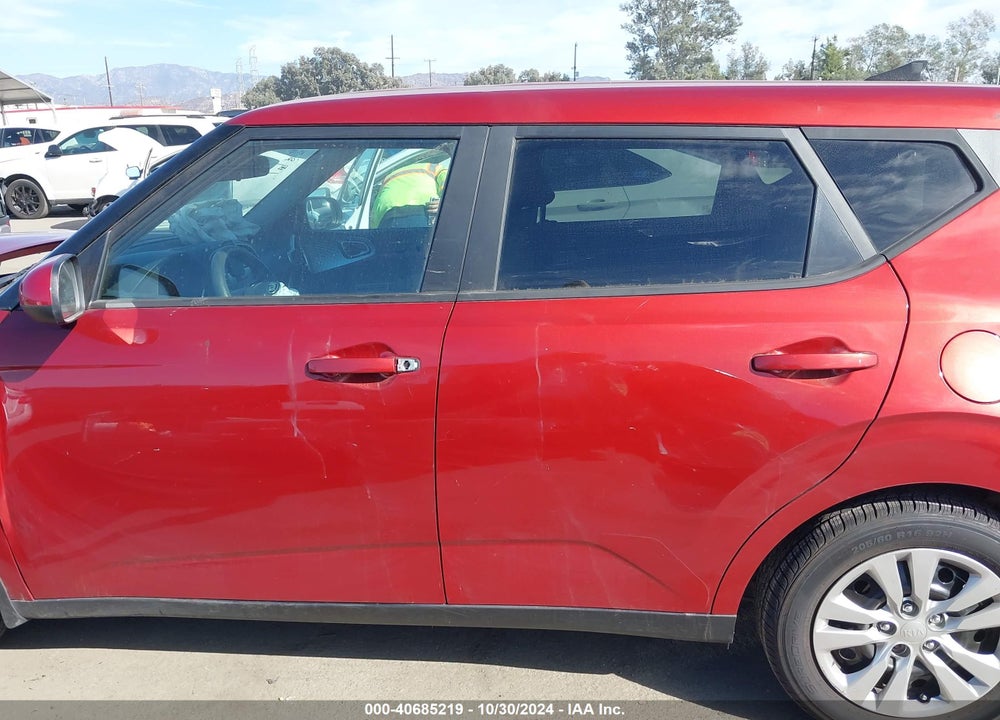 2021 KIA SOUL LX VIN: KNDJ23AU7M7791027