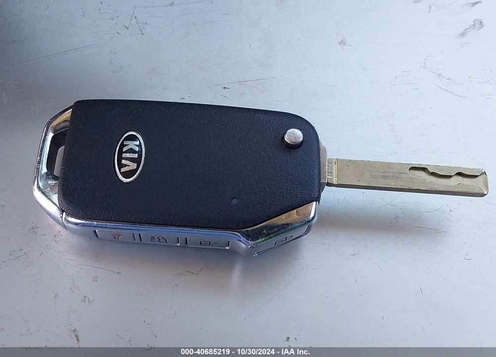 2021 KIA SOUL LX VIN: KNDJ23AU7M7791027