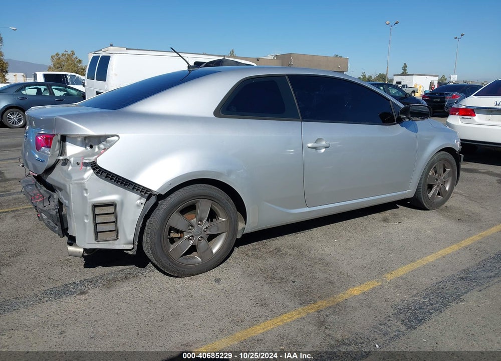 2011 KIA FORTE KOUP EX VIN: KNAFU6A20B5418174