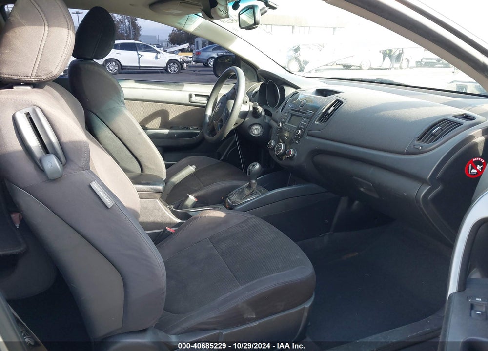 2011 KIA FORTE KOUP EX VIN: KNAFU6A20B5418174