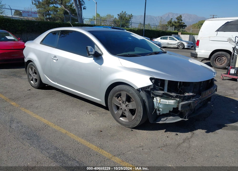 2011 KIA FORTE KOUP EX VIN: KNAFU6A20B5418174