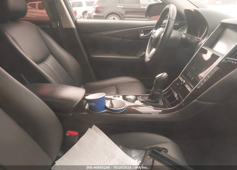 2018 INFINITI Q50 3.0T LUXE VIN: JN1EV7AP7JM364554