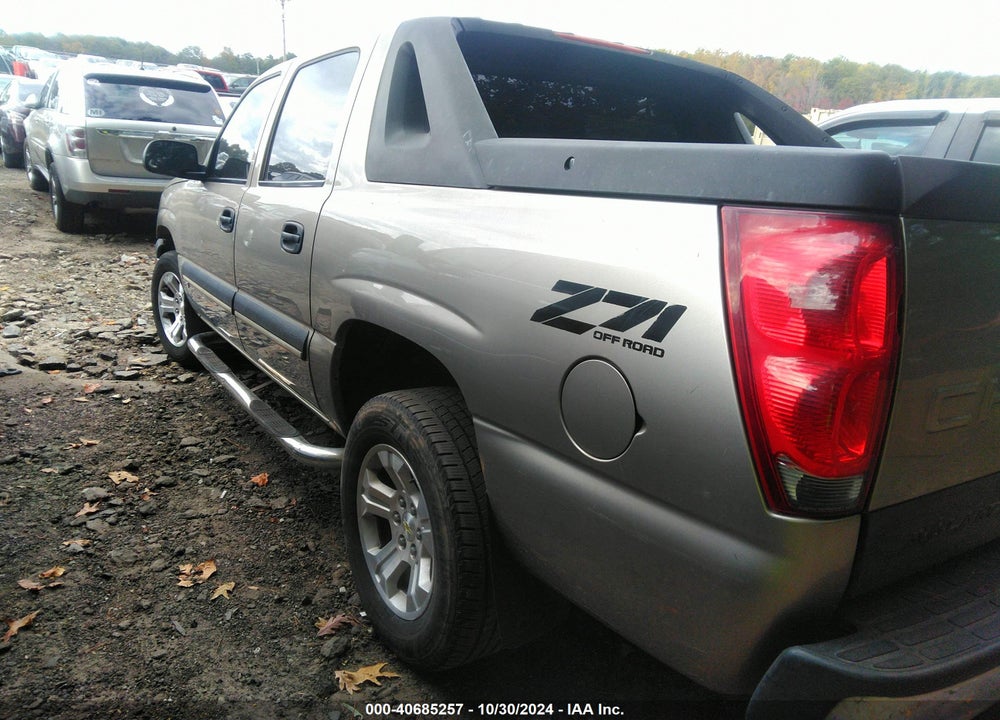 2003 CHEVROLET AVALANCHE 1500 VIN: 3GNEK13T53G265483