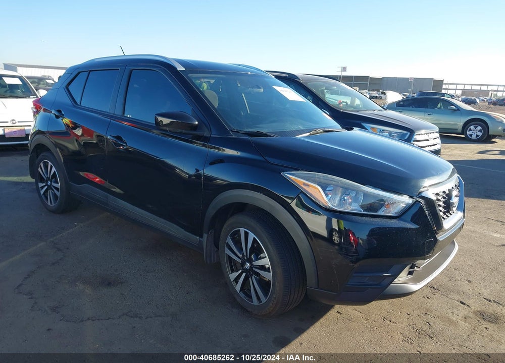 2018 NISSAN KICKS SV VIN: 3N1CP5CU2JL512953