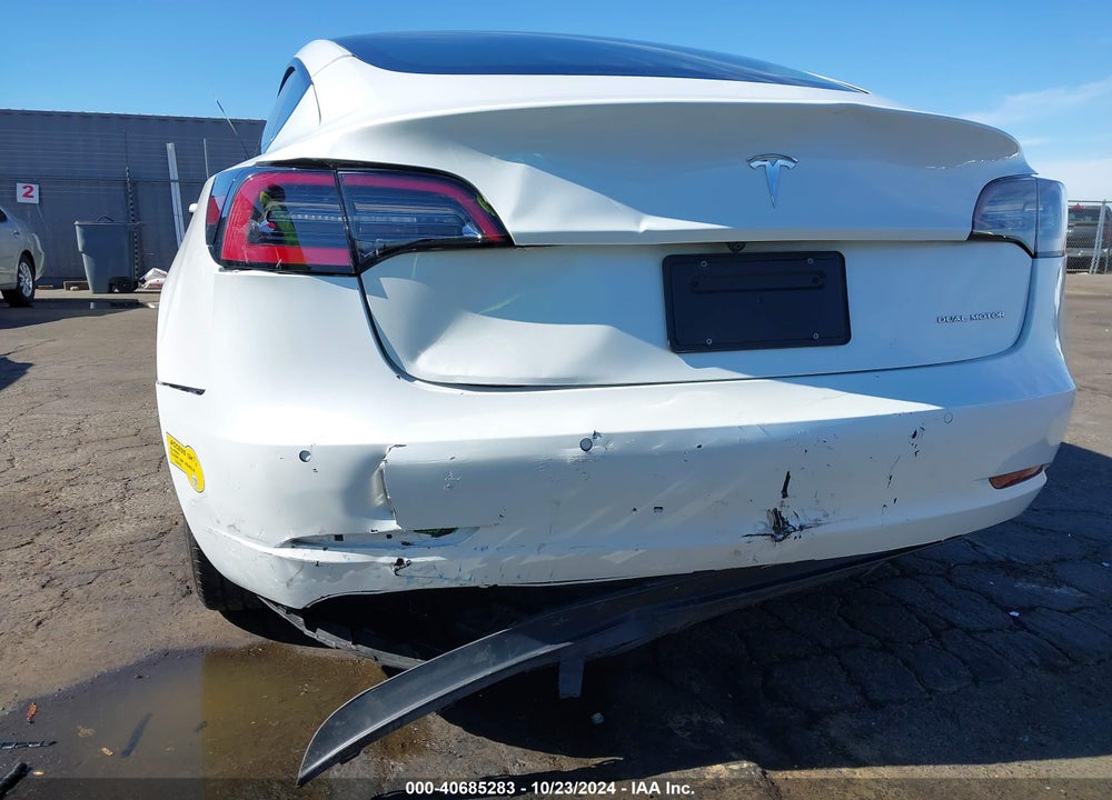 2022 TESLA MODEL 3 LONG RANGE DUAL MOTOR ALL-WHEEL DRIVE VIN: 5YJ3E1EB8NF137226