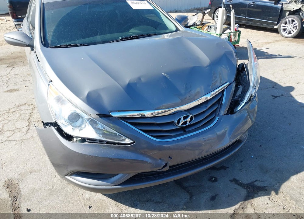 2013 HYUNDAI SONATA GLS VIN: 5NPEB4AC1DH804414