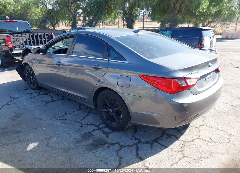2013 HYUNDAI SONATA GLS VIN: 5NPEB4AC1DH804414