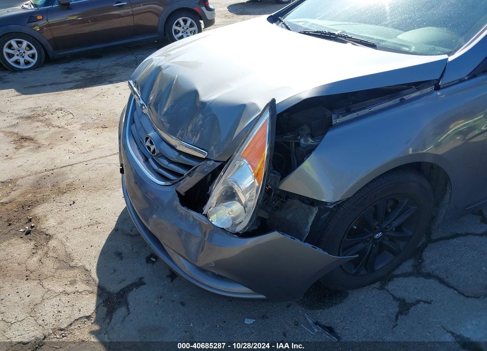 2013 HYUNDAI SONATA GLS VIN: 5NPEB4AC1DH804414