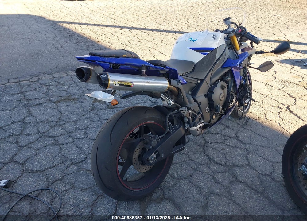 2014 YAMAHA YZFR1 C VIN: JYARN23Y3EA004255