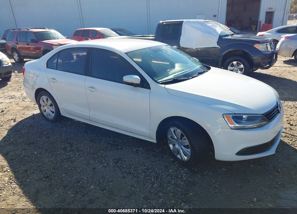 2014 VOLKSWAGEN JETTA 1.8T SE VIN: 3VWD17AJXEM305019