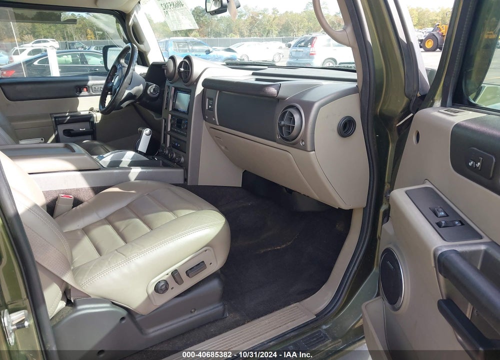 2004 HUMMER H2 VIN: 5GRGN23U34H106989