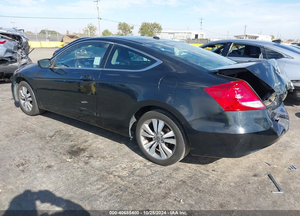 2011 HONDA ACCORD 2.4 EX-L VIN: 1HGCS1B81BA010552