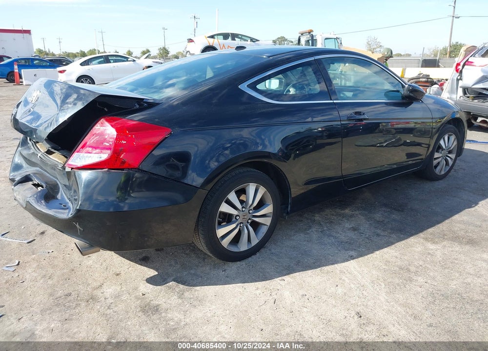 2011 HONDA ACCORD 2.4 EX-L VIN: 1HGCS1B81BA010552