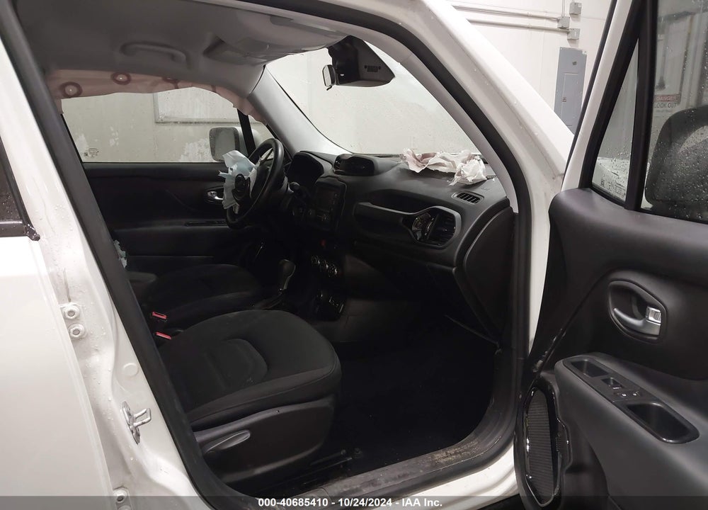 2017 JEEP RENEGADE ALTITUDE 4X4 VIN: ZACCJBBB5HPE68655
