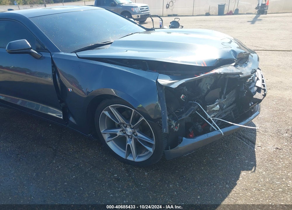 2019 CHEVROLET CAMARO 1LT VIN: 1G1FB1RS5K0109421