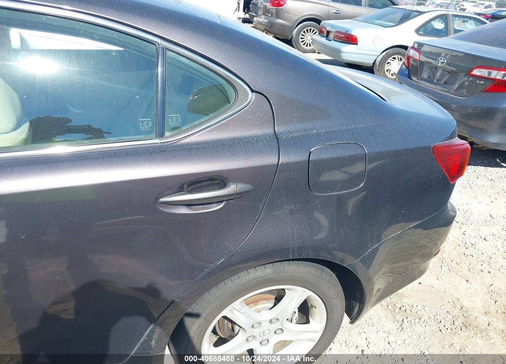 2010 LEXUS IS 250 VIN: JTHCF5C21A5039687