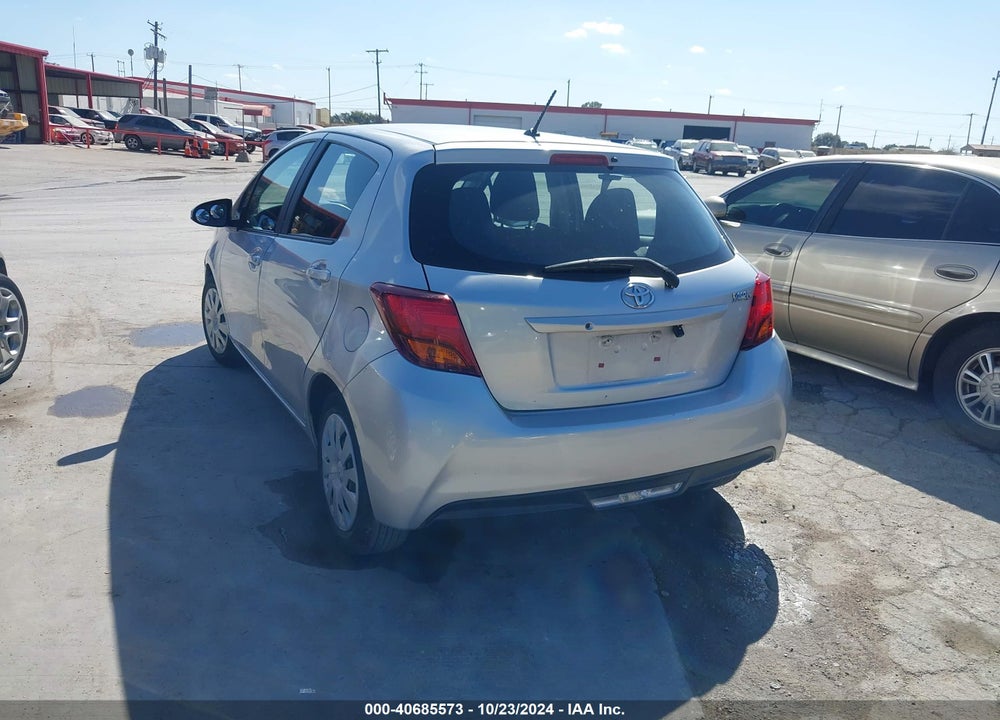 2017 TOYOTA YARIS L VIN: VNKKTUD30HA085169
