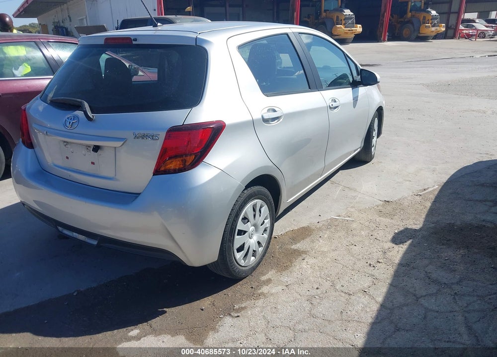 2017 TOYOTA YARIS L VIN: VNKKTUD30HA085169