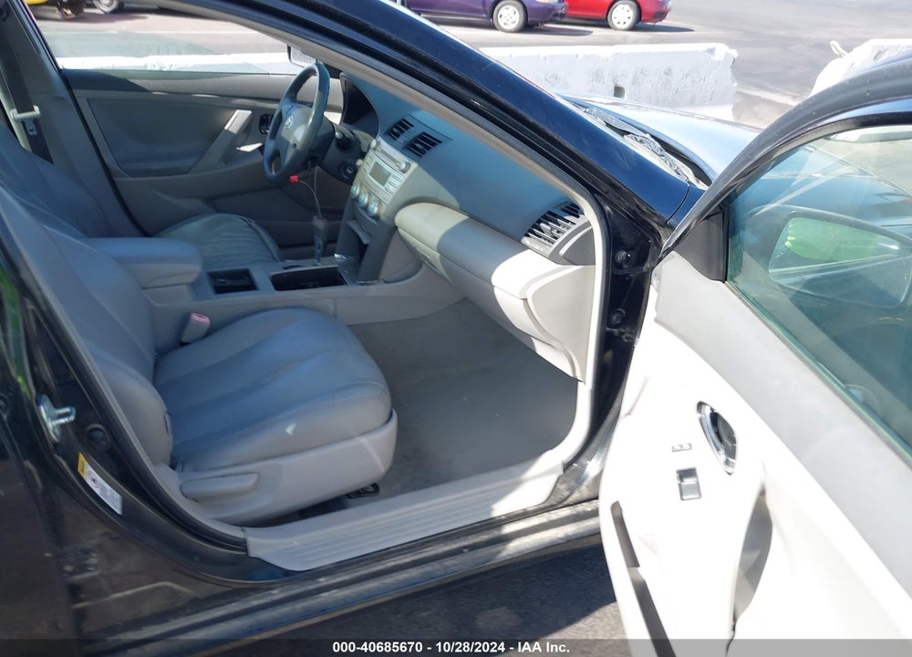 2009 TOYOTA CAMRY LE VIN: 4T4BE46K29R055566
