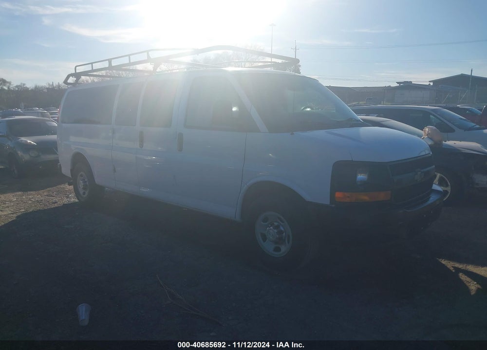 2015 CHEVROLET EXPRESS 3500 LS VIN: 1GAZGZFG0F1167790