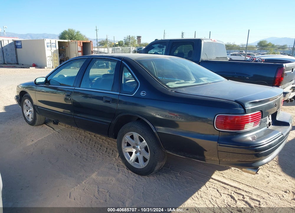 1996 CHEVROLET CAPRICE / IMPALA CLASSIC SS VIN: 1G1BL52P0TR149945