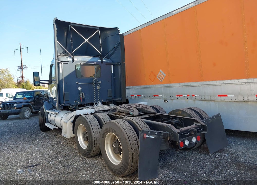 2020 KENWORTH T680 VIN: 1XKYDP9X7LJ407381