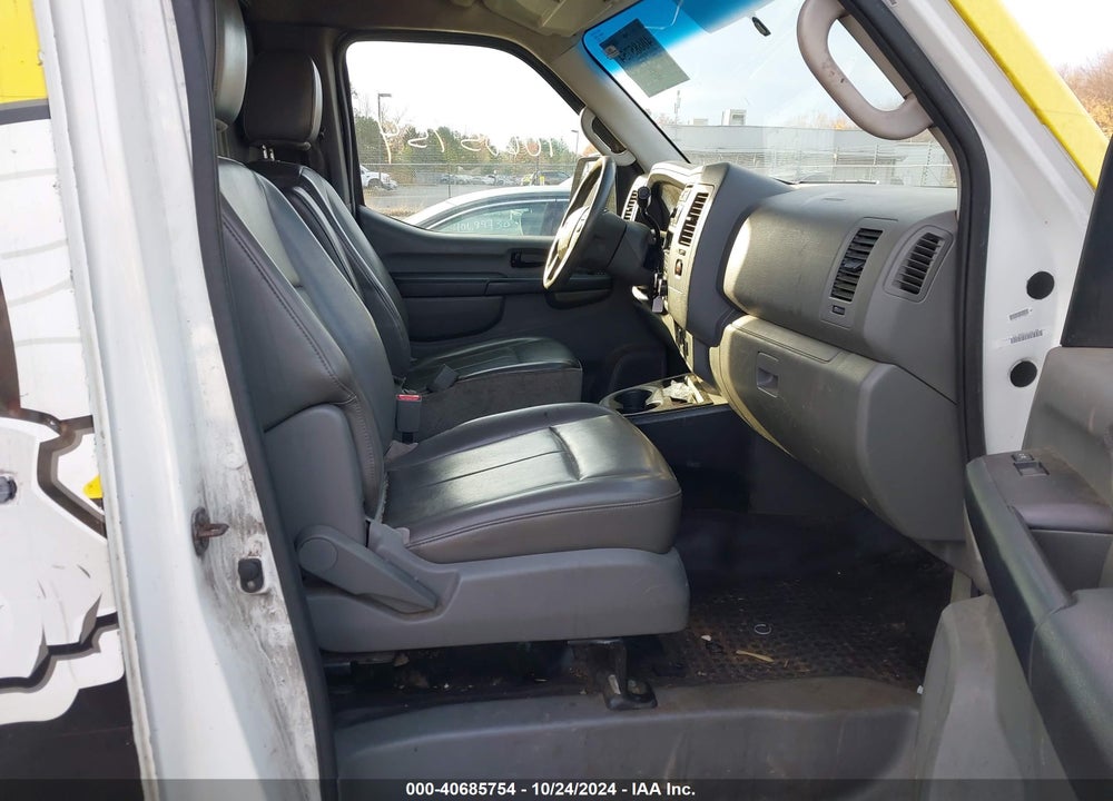 2015 NISSAN NV CARGO NV2500 HD S V6/SL V6/SV V6 VIN: 1N6BF0LY9FN805027