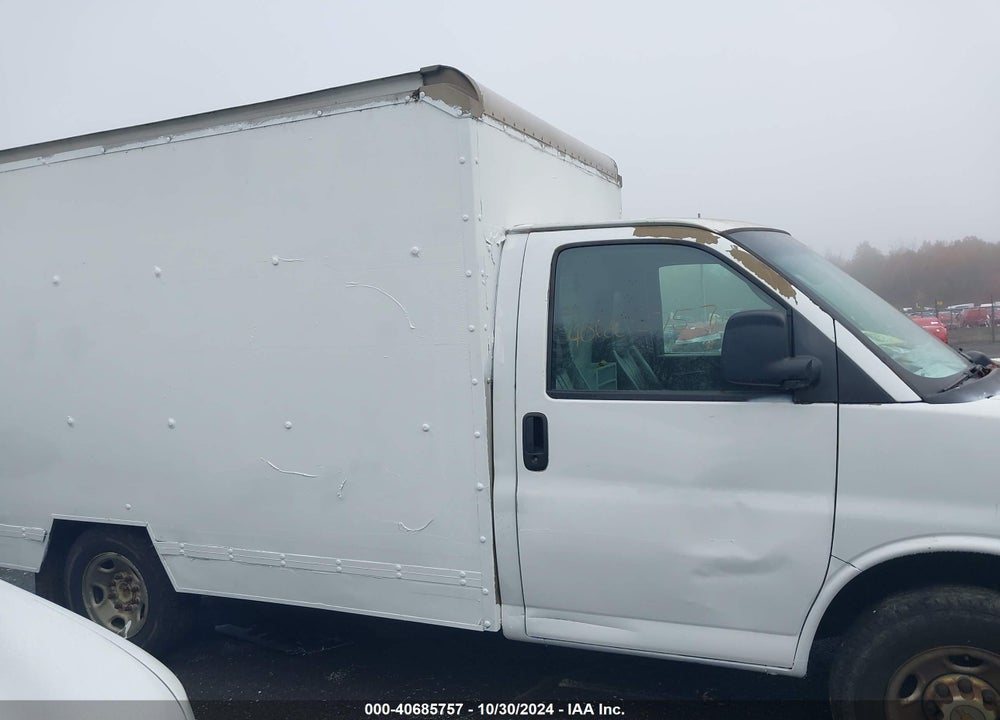 2008 GMC SAVANA CUTAWAY WORK VAN VIN: 1GDGG31CX81914133