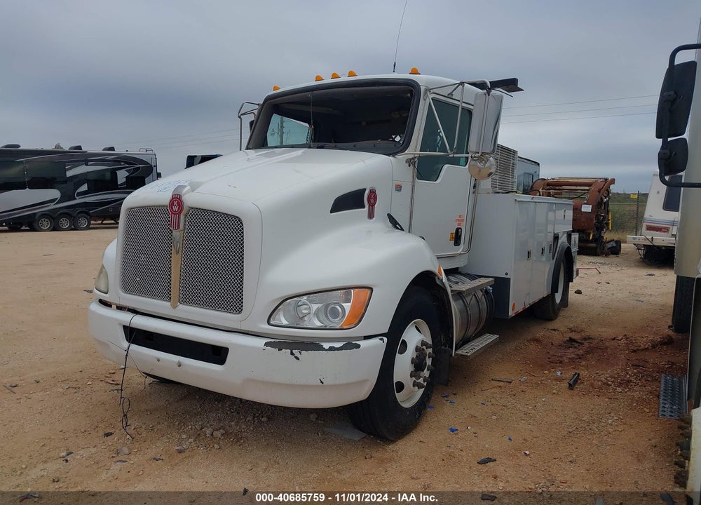 2017 KENWORTH T3 SERIES VIN: 2NKHHM7X6HM145319