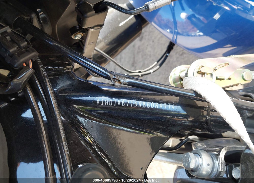 2024 HARLEY-DAVIDSON FLHX VIN: 1HD1KB715RB606497