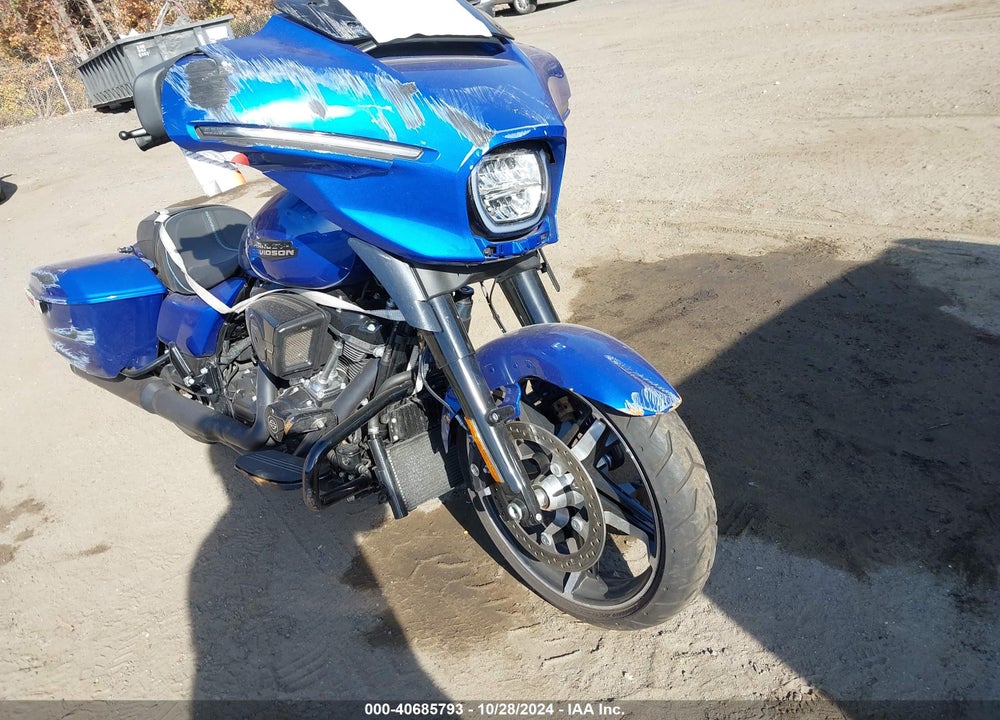 2024 HARLEY-DAVIDSON FLHX VIN: 1HD1KB715RB606497