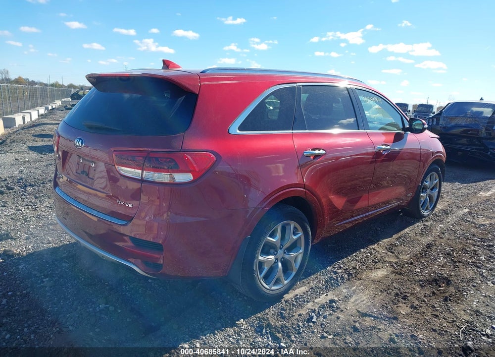 2017 KIA SORENTO 3.3L SX VIN: 5XYPKDA51HG310237