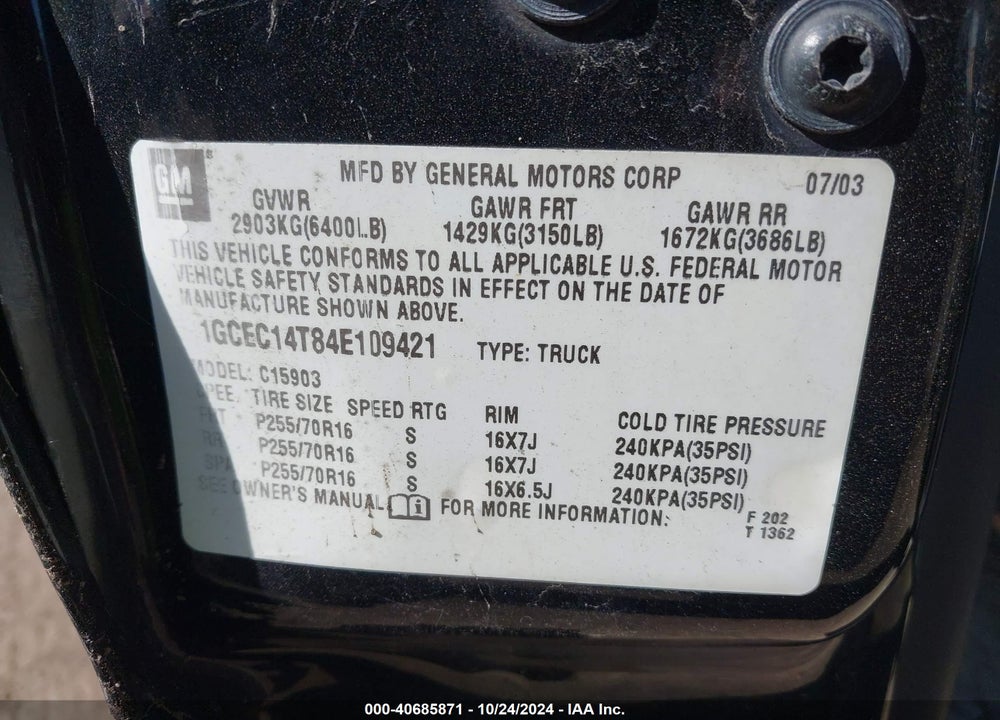 2004 CHEVROLET SILVERADO 1500 LS VIN: 1GCEC14T84E109421