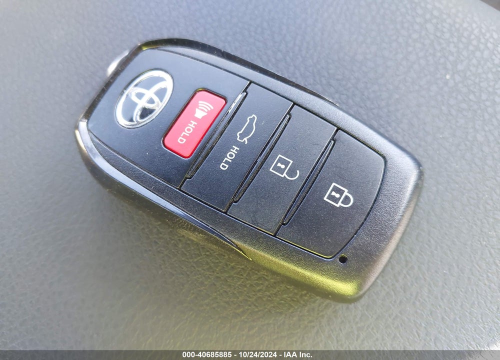 2025 TOYOTA CAMRY LE VIN: 4T1DAACK6SU530028
