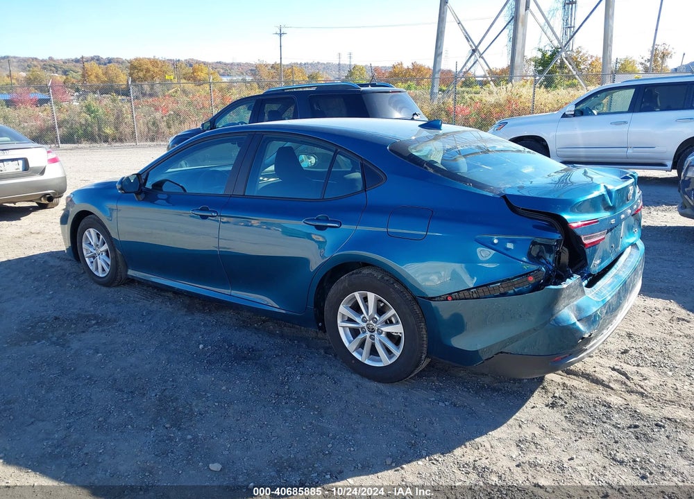 2025 TOYOTA CAMRY LE VIN: 4T1DAACK6SU530028