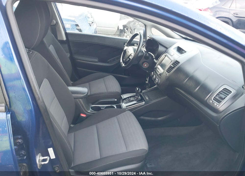 2017 KIA FORTE S VIN: 3KPFL4A73HE157691