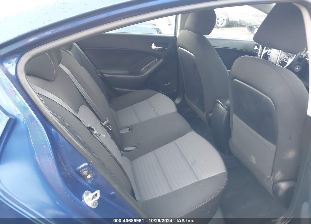 2017 KIA FORTE S VIN: 3KPFL4A73HE157691