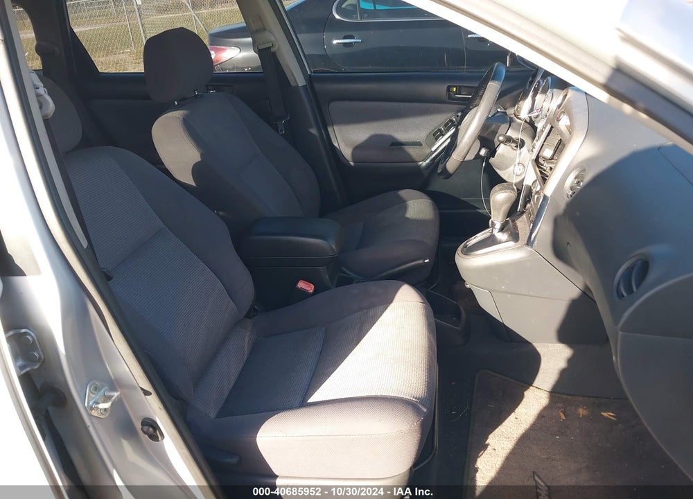 2005 TOYOTA MATRIX/XR VIN: 2T1KR32E45C325112